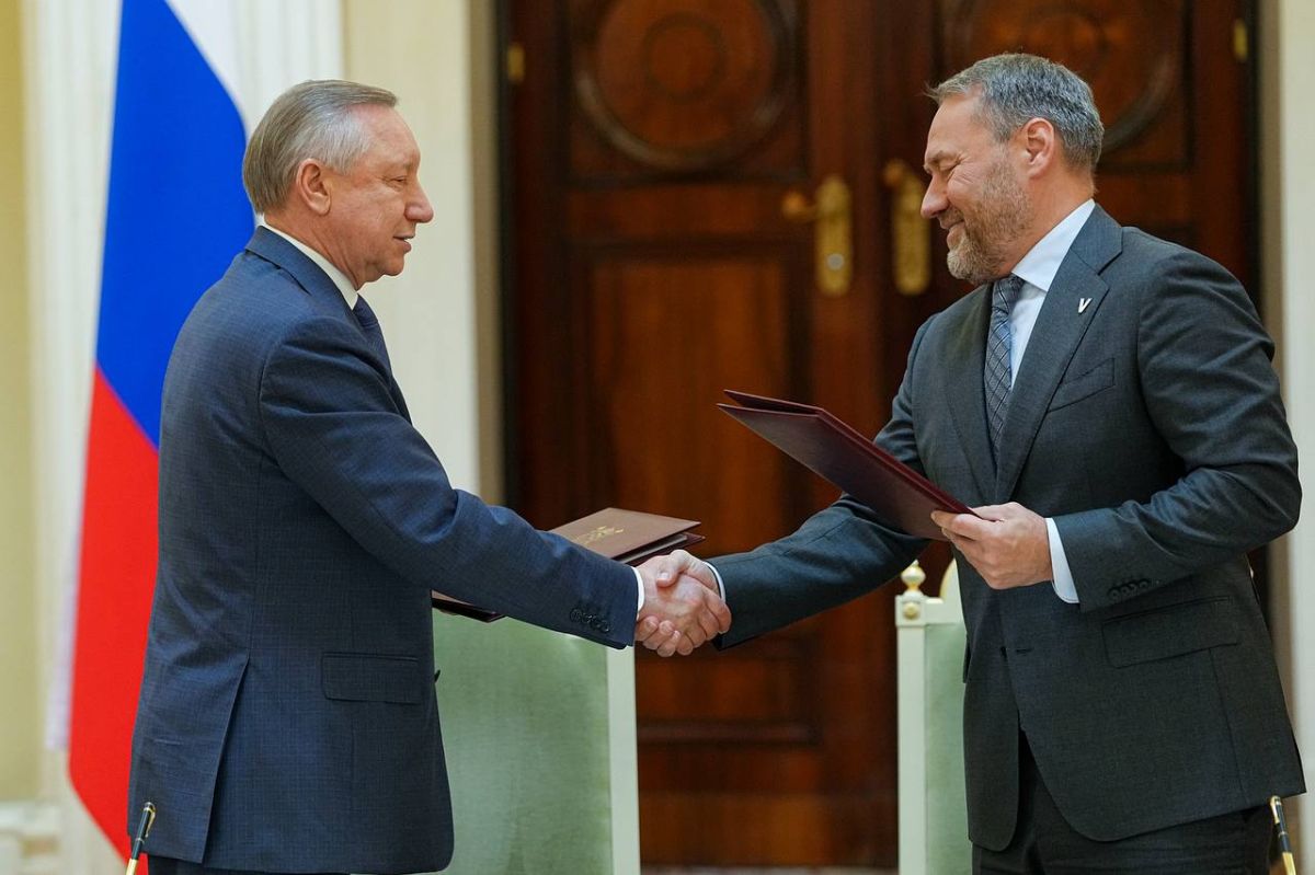 Губернатор Александр Беглов и спикер парламента Александр Бельский подписали Совместный план законодательной работы на 2026–2027 парламентский год