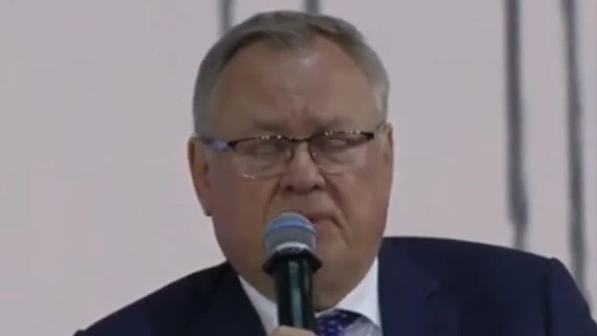 С чего начать строительство суверенитета России?