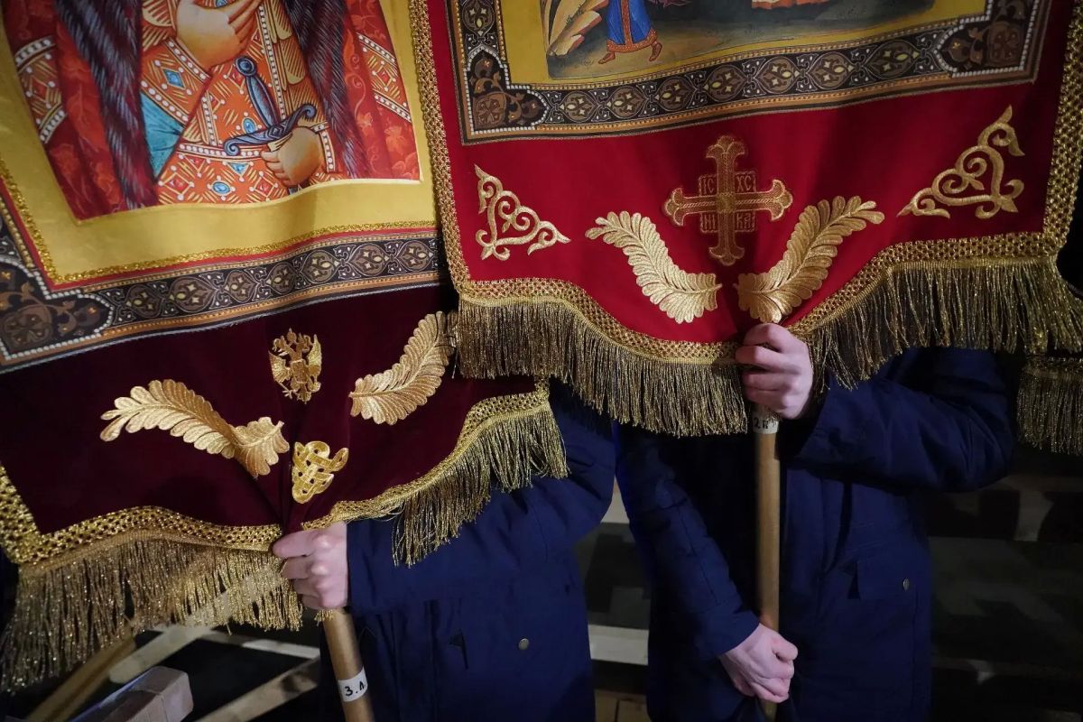 В Петроградском районе закроют движение из-за крестного хода 5 июля