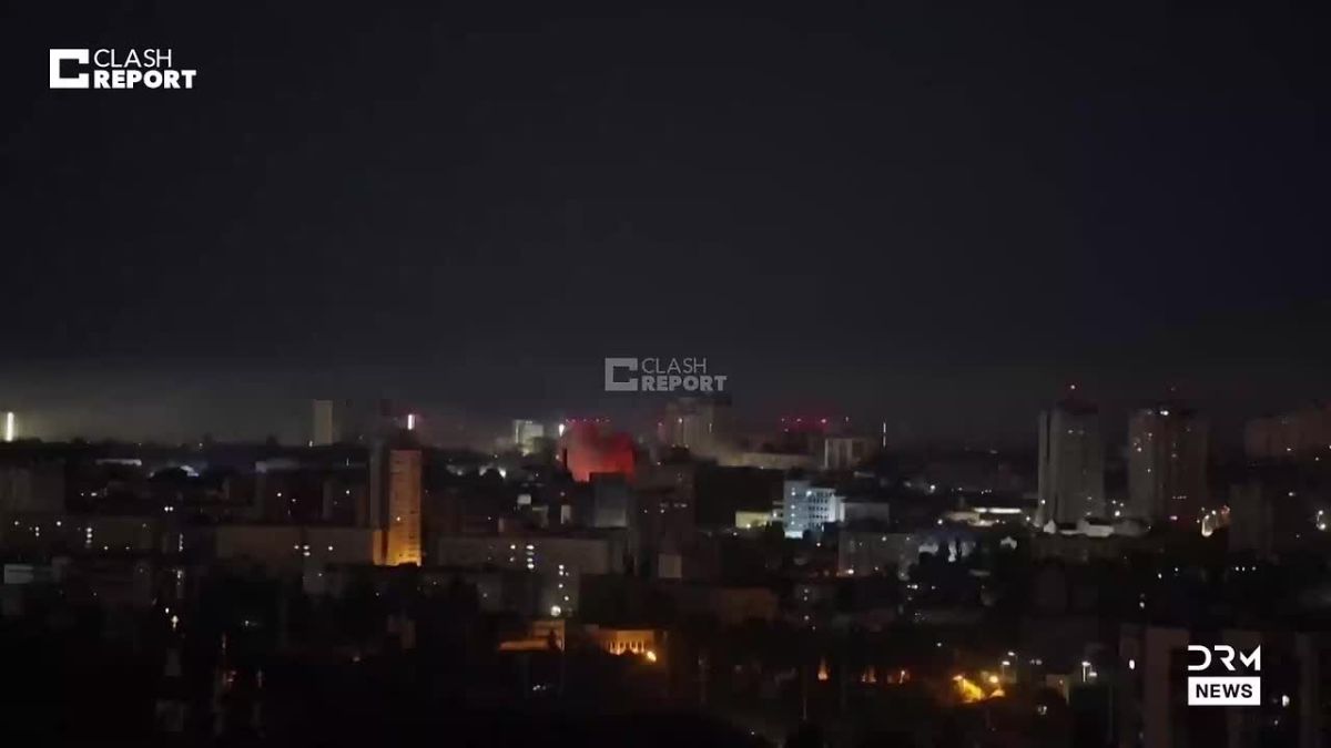 По сообщению Минобороны России минувшей ночью был нанесён массированный удар по целям на Украине