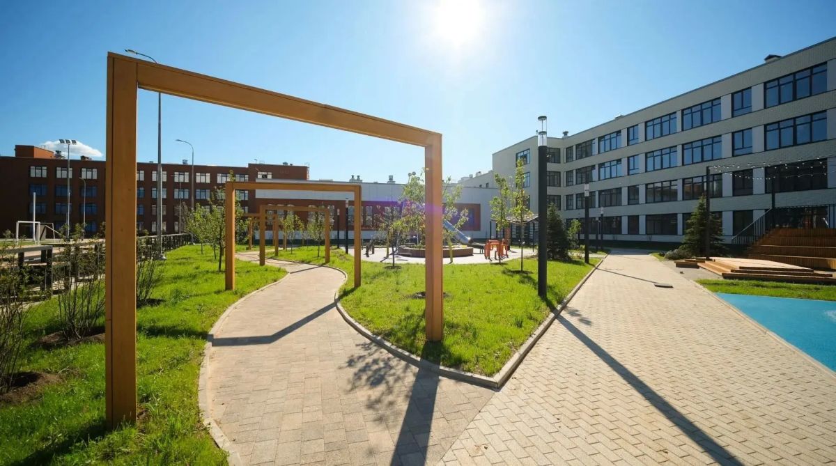 Новую школу готовят к открытию на Кубинской улице Новую школу готовят к открытию на Кубинской улице