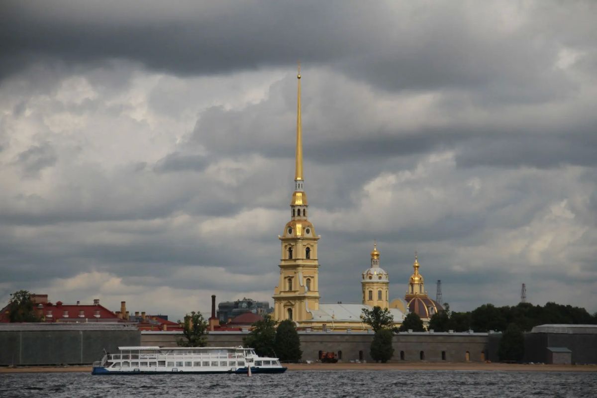 После дождичков в четверг в Петербурге снова начнёт теплеть