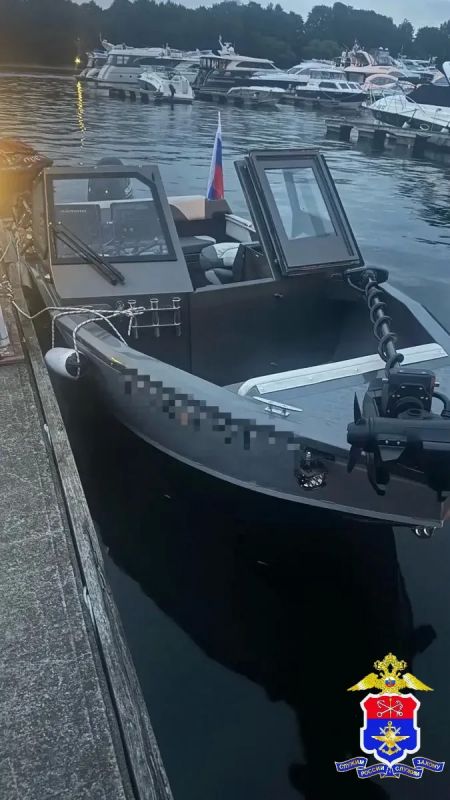 В Санкт-Петербурге сотрудниками водной полиции проводится проверка по факту травмирования в акватории реки Средняя Невка В Санкт-Петербурге сотрудниками водной полиции проводится проверка по факту травмирования в акватории реки Средняя Невка