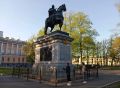 В Петербурге солнышко и гроза на носу