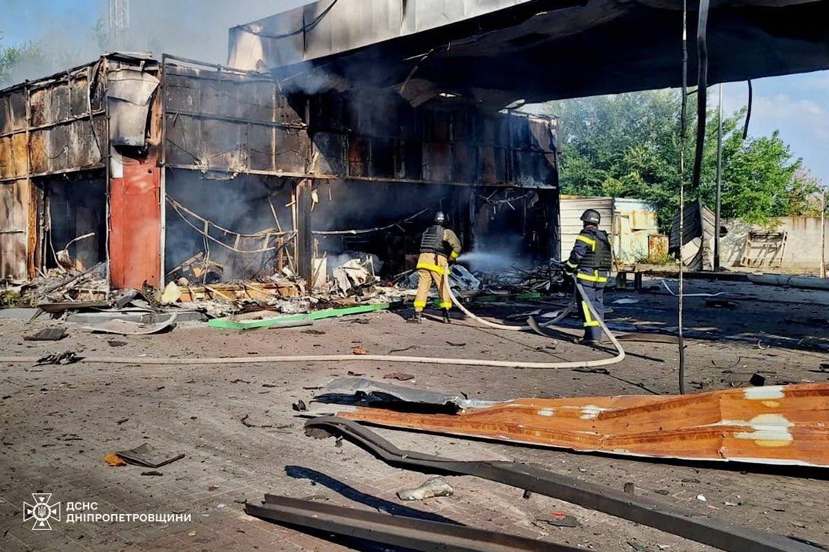 Это пораженная АЗС в районе Одаровки Днепропетровской области: 48.30941003536386, 34.422718074148115 Всевидящее Око Это пораженная АЗС в районе Одаровки Днепропетровской области: 48.30941003536386, 34.422718074148115 Всевидящее Око
