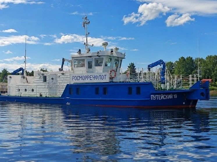 Кингисеппский завод завершил строительство 13 обстановочных судов