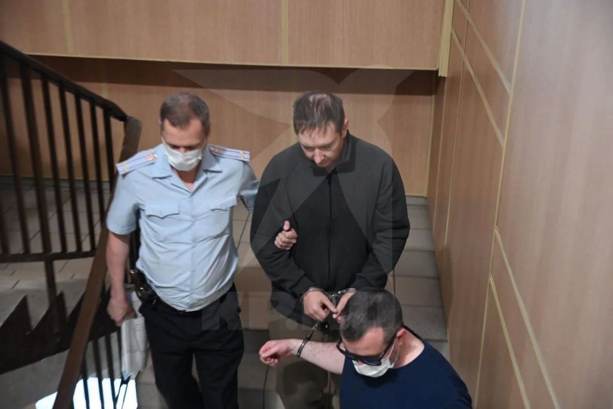 Суд Петербурга отправил в СИЗО убийцу 12-летней девочки в Тосненском районе Суд Петербурга отправил в СИЗО убийцу 12-летней девочки в Тосненском районе