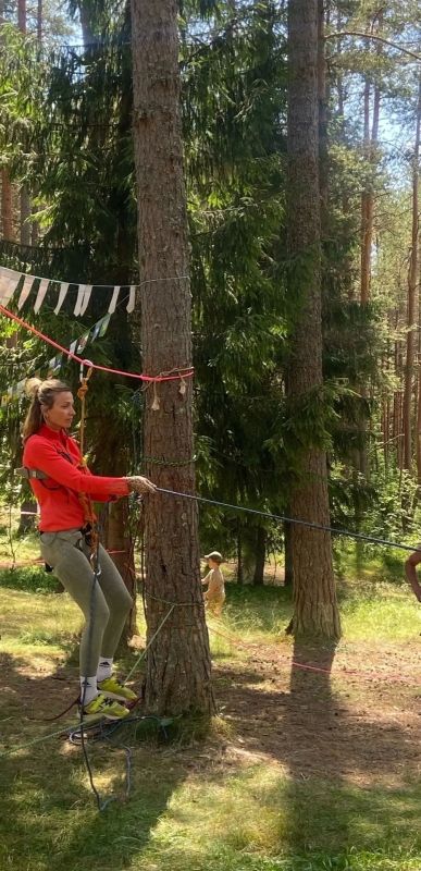 Члены территориальной и участковых избирательных комиссий Волосовского муниципального района приняли участие в районном спортивно-туристском слете молодежи Члены территориальной и участковых избирательных комиссий Волосовского муниципального района приняли участие в районном спортивно-туристском слете молодежи