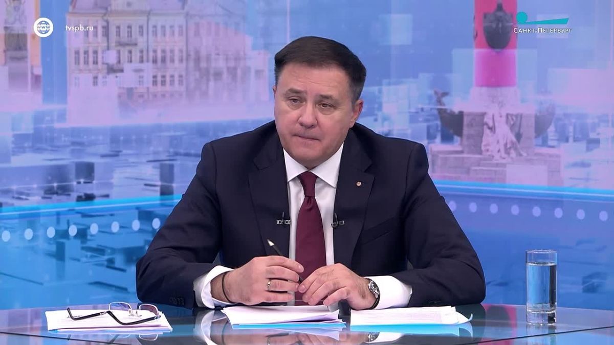 Жители центра Петербурга могут по упрощённой схеме установить шлагбаумы во дворах