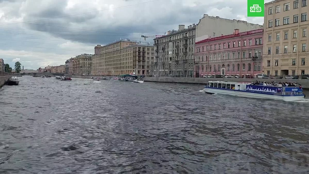 На Фонтанке появился новый водный маршрут, который проложен по местам жизни и творчества Александра Сергеевича Пушкина