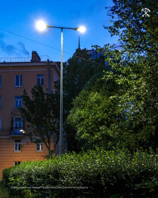 В квартале у Красногвардейской площади завершилась масштабная реконструкция наружного освещения В квартале у Красногвардейской площади завершилась масштабная реконструкция наружного освещения