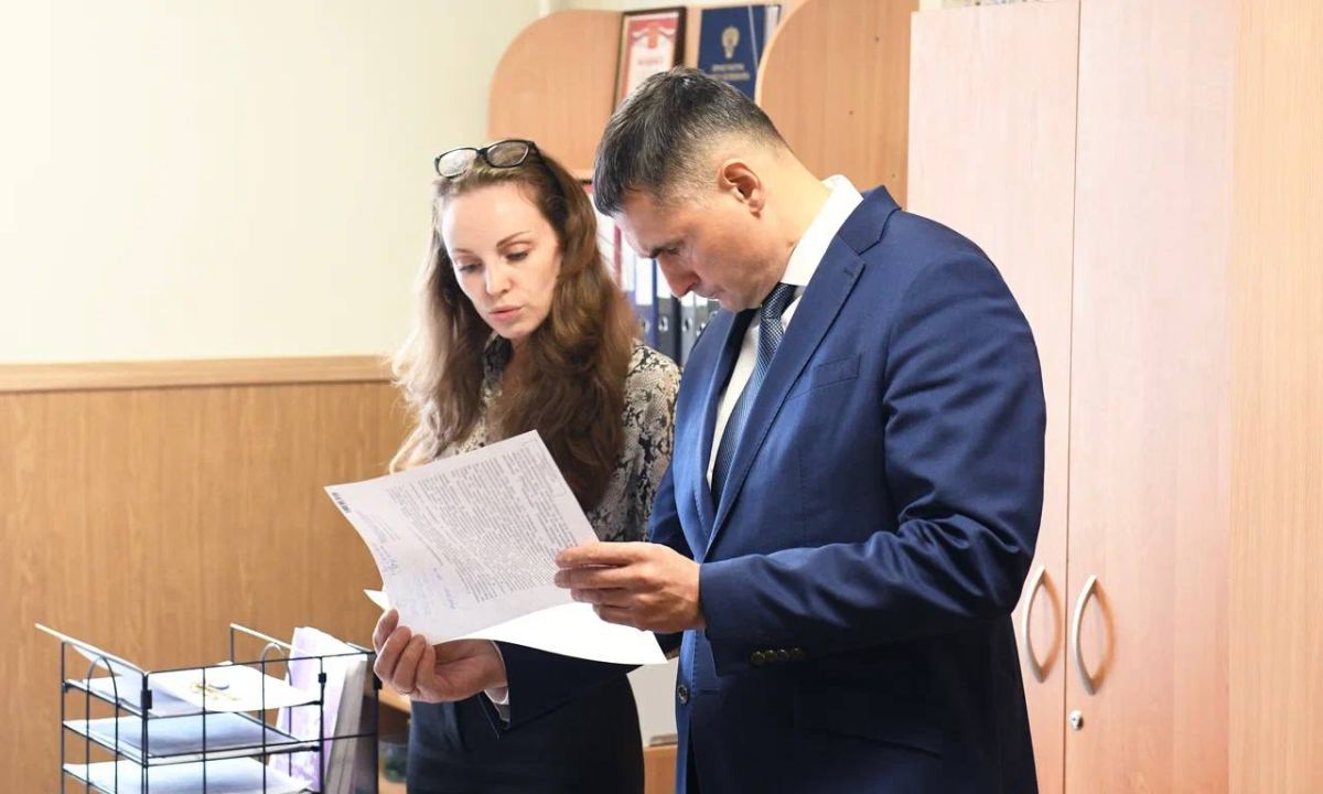 Прокурор г. СанктПетербурга Андрей Гуришев провел рабочую поездку в Петроградский район Прокурор г. СанктПетербурга Андрей Гуришев провел рабочую поездку в Петроградский район