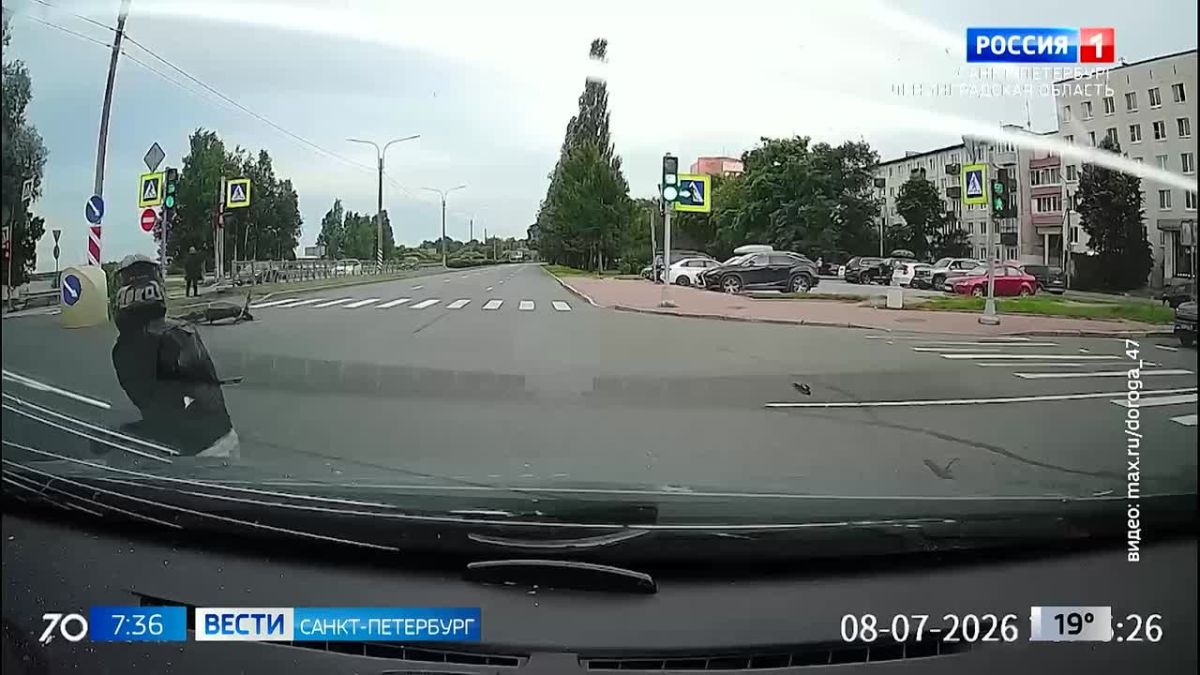 В Сестрорецке машина сбила 15-летнего подростка на питбайке
