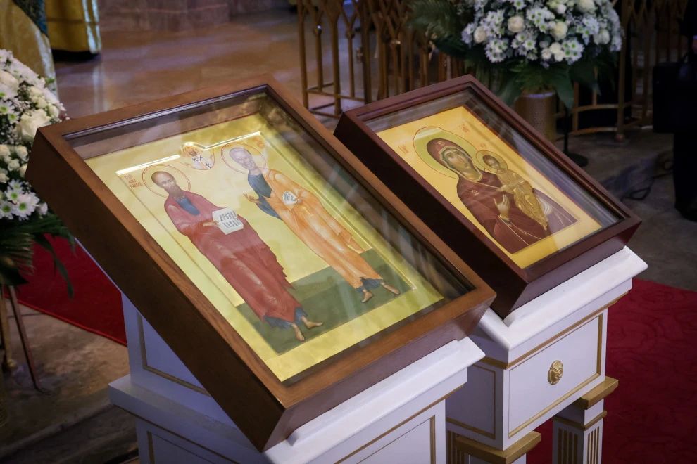 Патриарх всея Руси Кирилл возглавил в Петербурге Божественную литургию в Петропавловском соборе в честь Дня святых первоверховных апостолов Петра и Павла Патриарх всея Руси Кирилл возглавил в Петербурге Божественную литургию в Петропавловском соборе в честь Дня святых первоверховных апостолов Петра и Павла