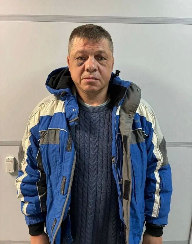 Пьяный мужчина расстрелял стену дома после ссоры с женой Пьяный мужчина расстрелял стену дома после ссоры с женой