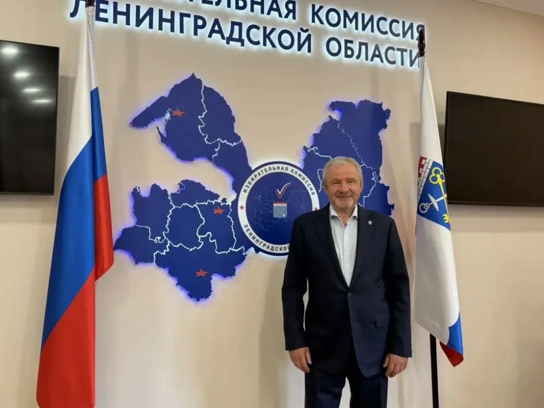 Сегодня, 14 июля, кандидат в депутаты Государственной Думы Российской Федерации девятого созыва по Волховскому одномандатному округу №114 Сергей Петров, выдвинутый Политической партией «ЕДИНАЯ РОССИЯ», лично представил в...
