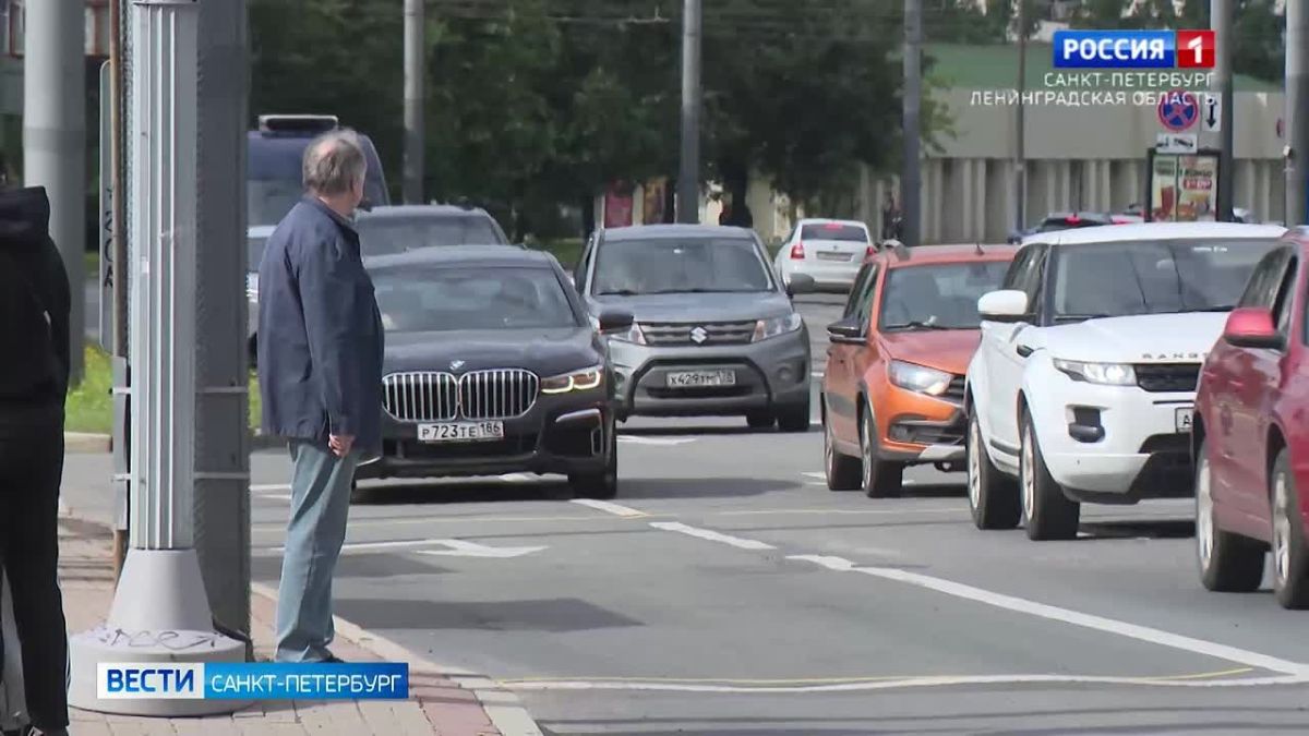 Специалисты ищут золотой стандарт движения на перекрестках