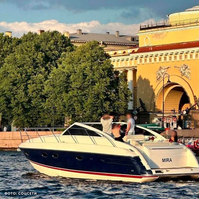 Подросток впал в кому после того, как ему раздробило череп прилетевшей швартовой скобой — он работал на транспортировке понтонов в Питере Подросток впал в кому после того, как ему раздробило череп прилетевшей швартовой скобой — он работал на транспортировке понтонов в Питере