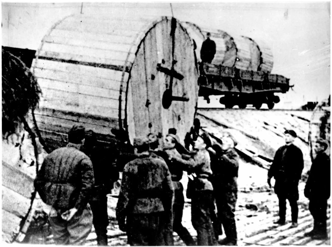 В честь 140-летия «Ленэнерго» Троицкий мост и телебашня Петербурга загорятся сине-белым светом В честь 140-летия «Ленэнерго» Троицкий мост и телебашня Петербурга загорятся сине-белым светом