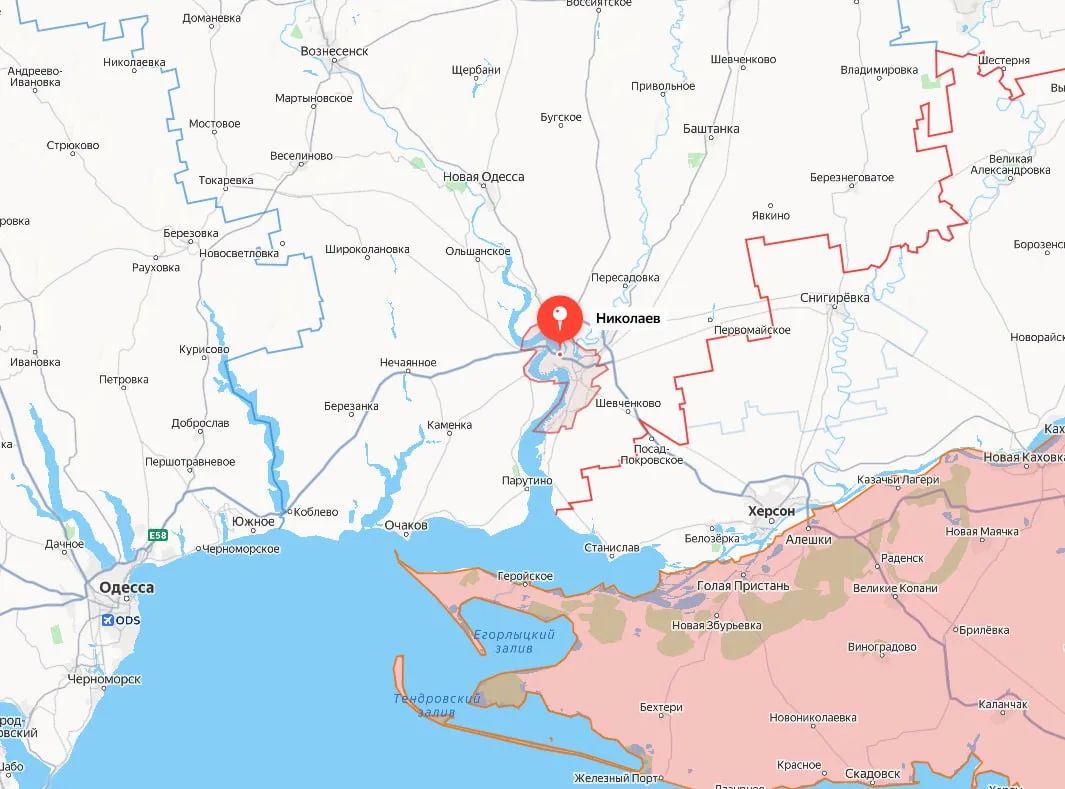 Два майора: В результате утреннего удара по порту Николаева повреждены три гражданских судна под иностранными флагами, погибли два украинца на борту одного из них, сообщает вражеская прокуратура