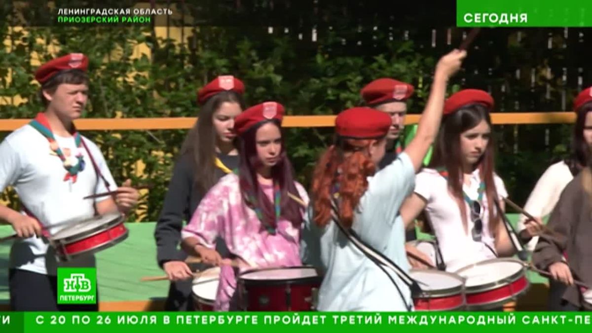 Детский оздоровительный лагерь «Факел плюс» в Приозерском районе тщательно проверили сотрудники прокуратуры, МЧС и Роспотребнадзора