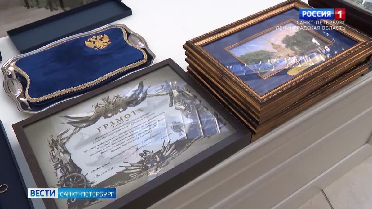 В Эрмитаже выступили участники Фестиваля военно-морских оркестров