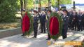 Петербургская делегация начала визит в Вологду с памятной церемонии