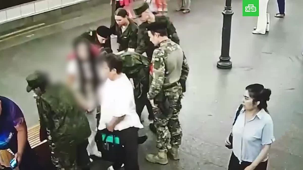 У четверых юнармейцев, которым 16 июля стало плохо в метро, обнаружили острую кишечную инфекцию