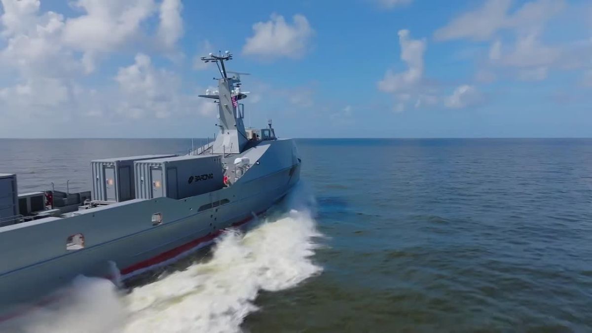 Два майора: Американская компания Saronic объявила о выборе места для строительства с нуля новой верфи Port Alpha в штате Техас. Общий объём инвестиций в проект оценивается в 3+ миллиарда долларов, строительство начнётся...