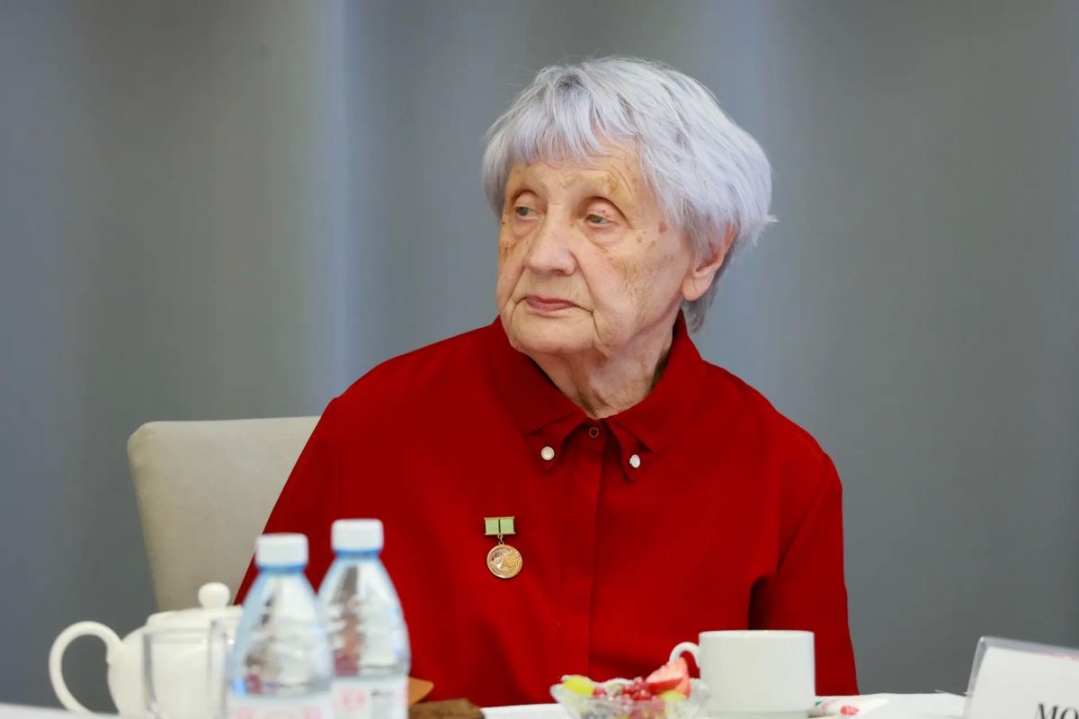 Александр Беглов: Одним из самых тёплых событий Дней СанктПетербурга в Вологодской области стала наша встреча с ветеранами и блокадниками из Ленинграда, проживающими в регионе Александр Беглов: Одним из самых тёплых событий Дней СанктПетербурга в Вологодской области стала наша встреча с ветеранами и блокадниками из Ленинграда, проживающими в регионе