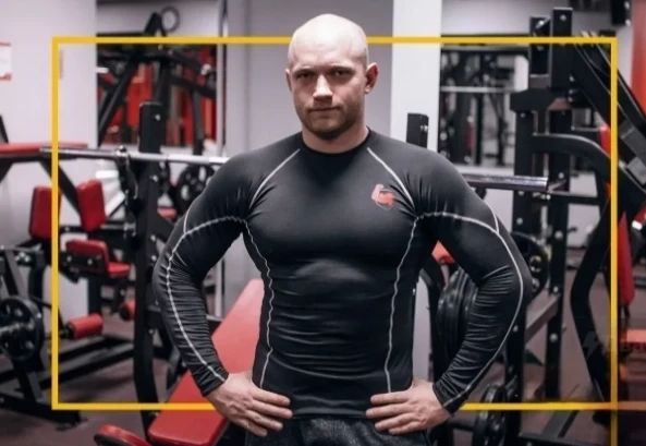 Три инфаркта и язва. Один из самых известных фитнес-блогеров умер в 37 лет