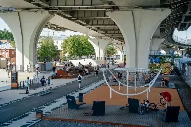 В Петербурге на районных выставках началась неделя благоустройства В Петербурге на районных выставках началась неделя благоустройства