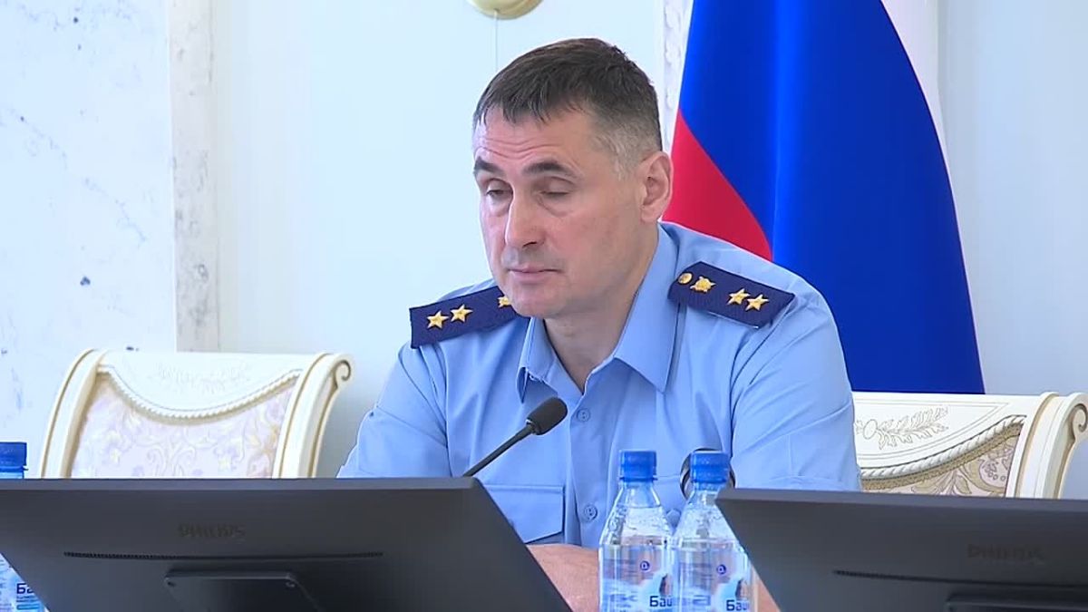 В прокуратуре г. Санкт-Петербурга состоялось заседание коллегии, посвященное итогам работы органов прокуратуры города в первом полугодии 2026 года и постановке задач на второе полугодие