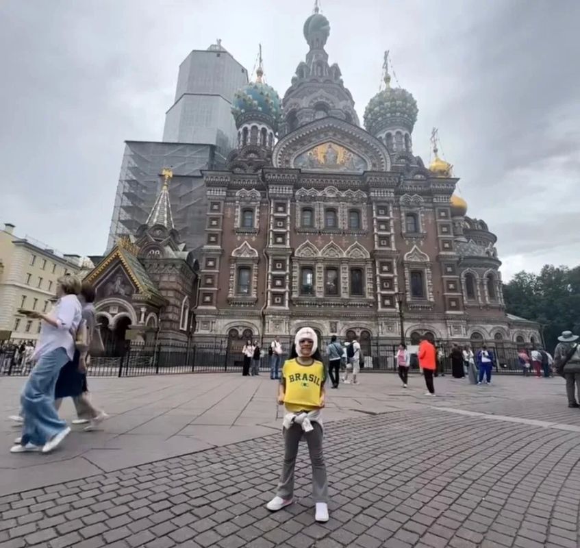 «Девочка-Бэтмен» идет на поправку: Луна Феннер готовится к последней операции в России «Девочка-Бэтмен» идет на поправку: Луна Феннер готовится к последней операции в России