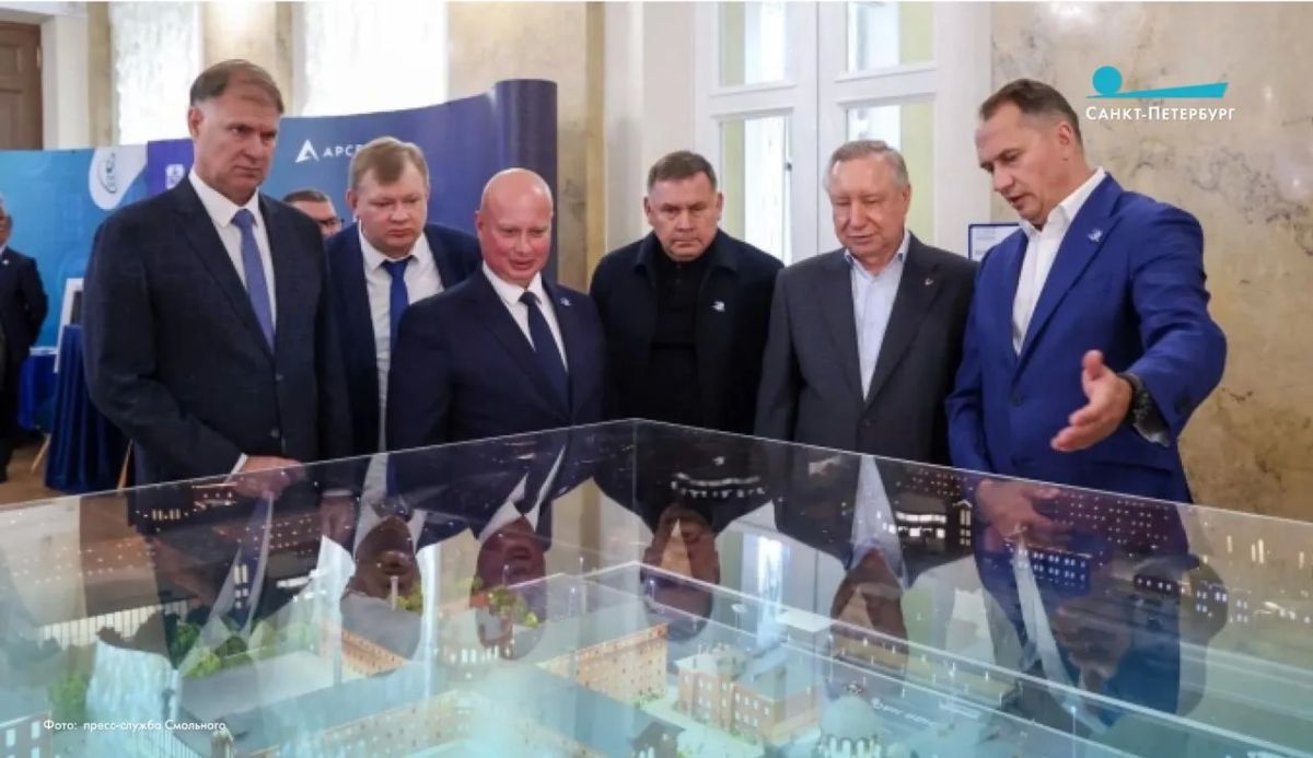 В Калининском районе за шесть лет реализовано свыше 230 проектов благоустройства — Александр Беглов