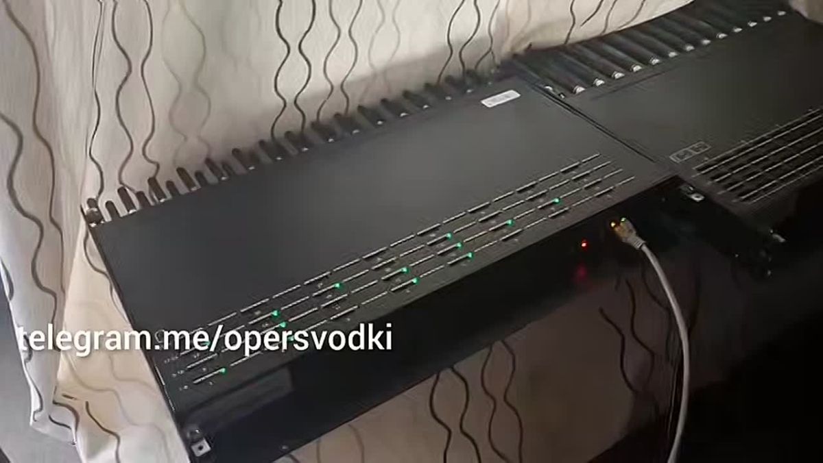 В Санкт-Петербурге силовики накрыли очередной подпольный узел связи, работавший на украинских мошенников