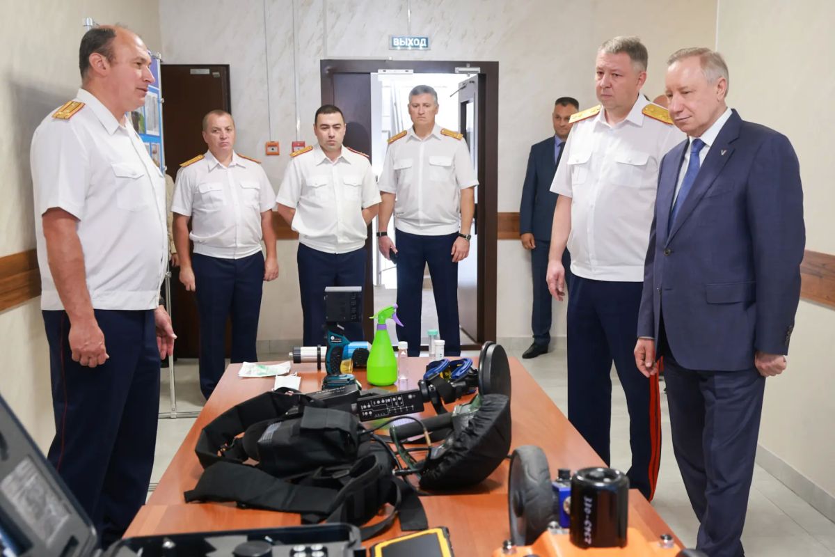 Александр Беглов: Сегодня, в канун профессионального праздника сотрудников органов следствия Российской Федерации, открыли после капитального ремонта историческое здание на 2м Муринском проспекте, известное как дом Е. А.... Александр Беглов: Сегодня, в канун профессионального праздника сотрудников органов следствия Российской Федерации, открыли после капитального ремонта историческое здание на 2м Муринском проспекте, известное как дом Е. А....