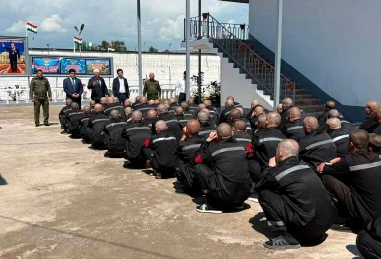 В Таджикистане на свободу по амнистии выйдут почти 17000 человек