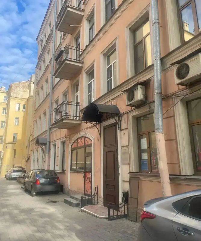 В Петербурге задержали нетрезвого мужчину, который залез в чужую квартиру по водосточной трубе В Петербурге задержали нетрезвого мужчину, который залез в чужую квартиру по водосточной трубе