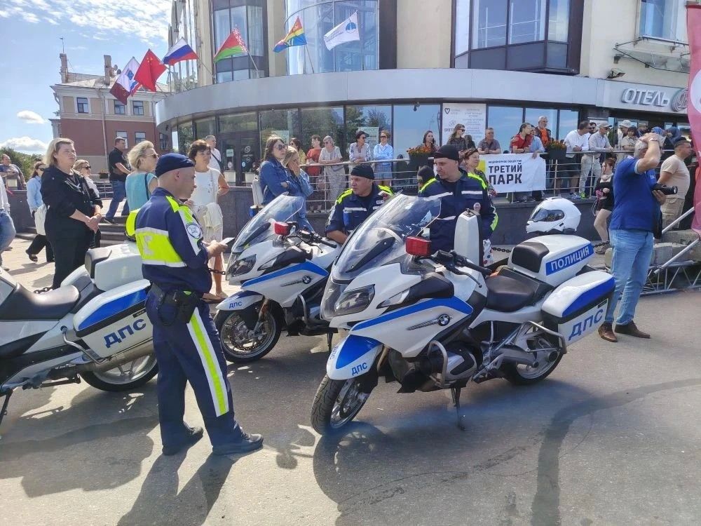 В Ленобласти стартовал мотопарад «Балтик Ралли» В Ленобласти стартовал мотопарад «Балтик Ралли»
