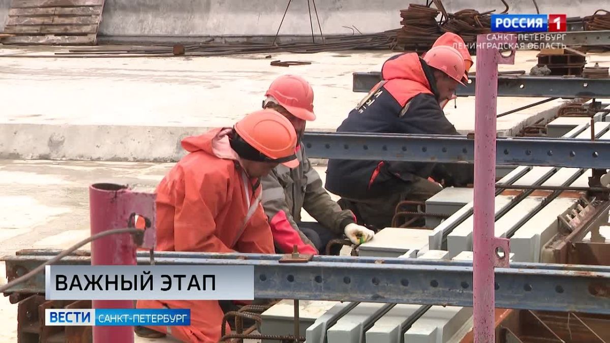 На Большом Смоленском мосту приступили к монтажу деформационных швов