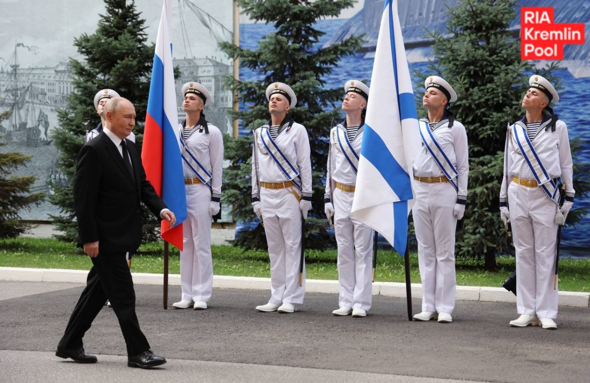 Путин. День ВМФ. Санкт-Петербург Путин. День ВМФ. Санкт-Петербург