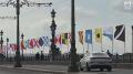 Бескозырки и тельняшки дождались своего дня и красуются по всему городу — Питер гуляет 330-летие Военно-морского флота