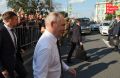 Путин после посещения Адмиралтейства пообщался с жителями Петербурга