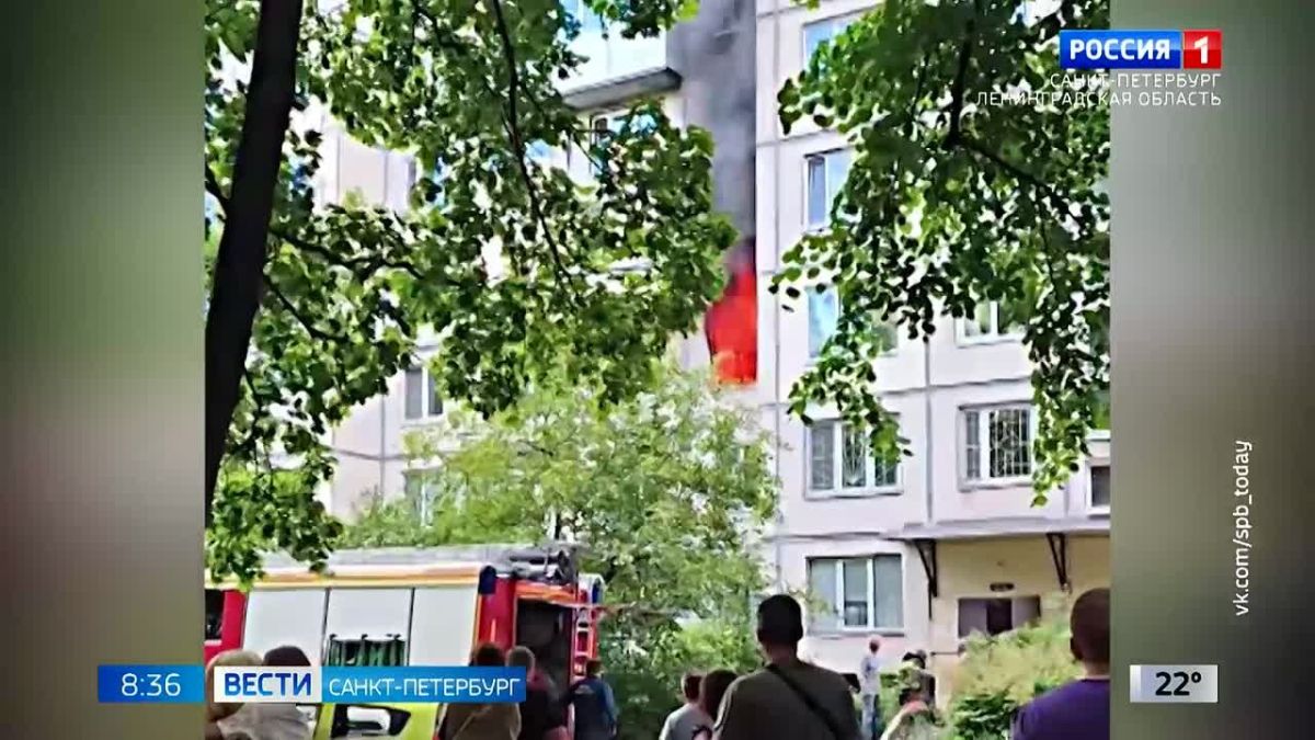При пожаре в квартире на Светлановском проспекте пострадала пенсионерка