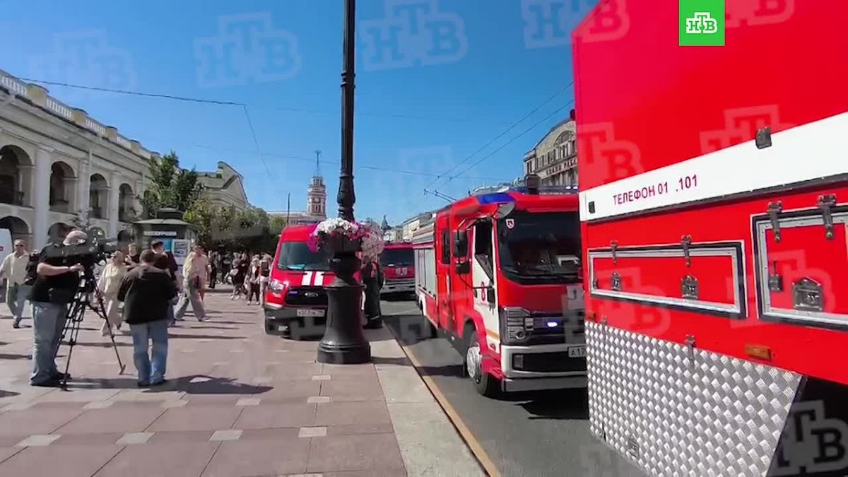 Обстановка у Гостиного двора в эти минуты