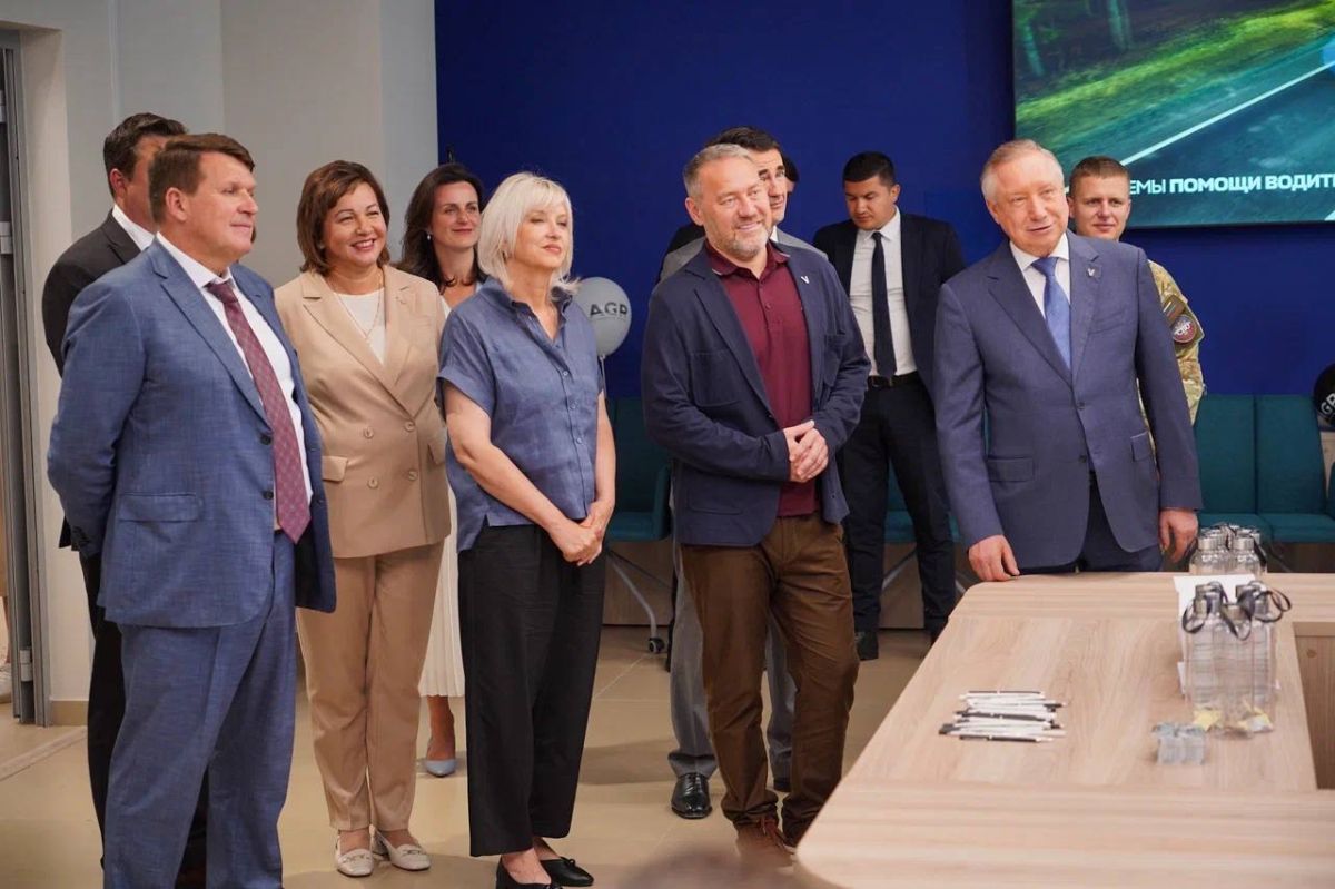 На Краснопутиловской открылся карьерный центр для молодёжи На Краснопутиловской открылся карьерный центр для молодёжи