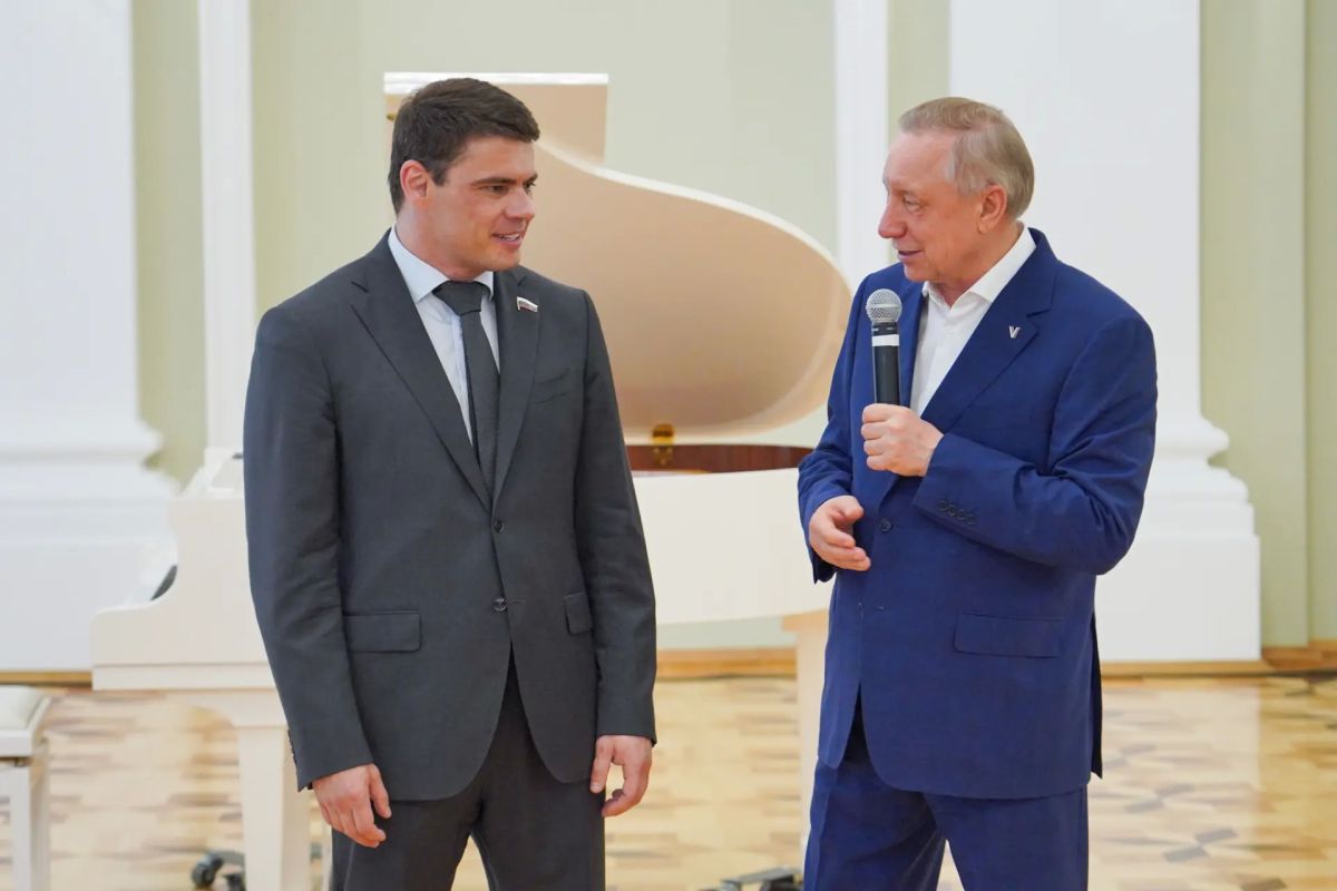 Александр Беглов: Выставка достижений Василеостровского района организована в Доме молодёжи на Большом проспекте Васильевского острова Александр Беглов: Выставка достижений Василеостровского района организована в Доме молодёжи на Большом проспекте Васильевского острова