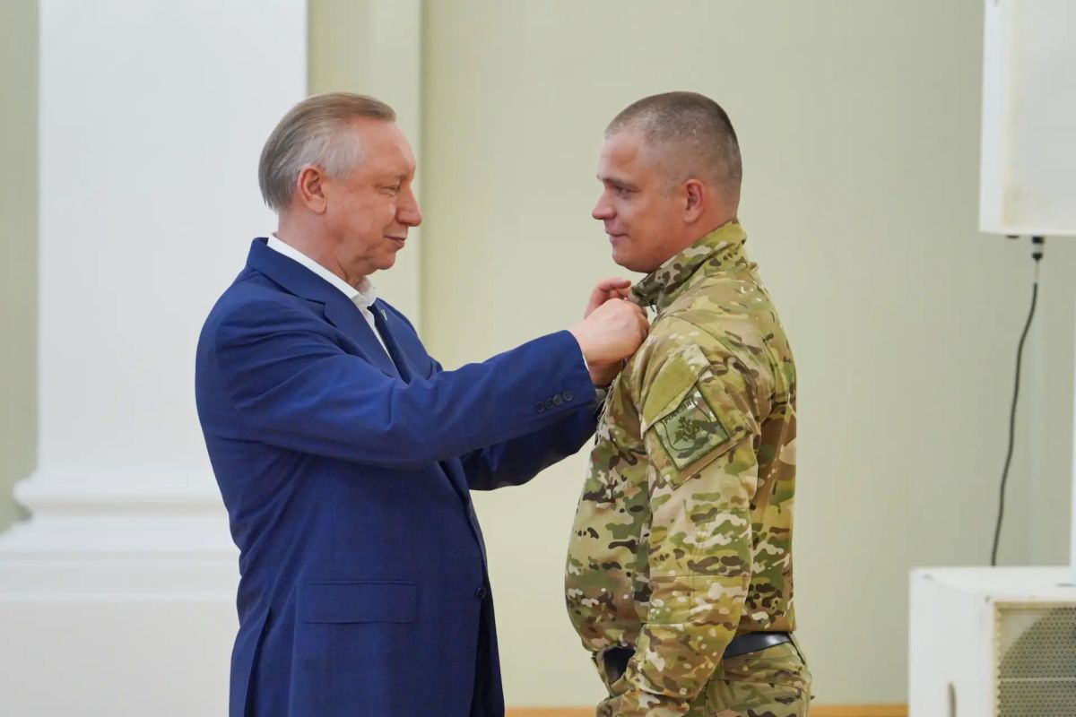 Александр Беглов: Выставка достижений Василеостровского района организована в Доме молодёжи на Большом проспекте Васильевского острова Александр Беглов: Выставка достижений Василеостровского района организована в Доме молодёжи на Большом проспекте Васильевского острова