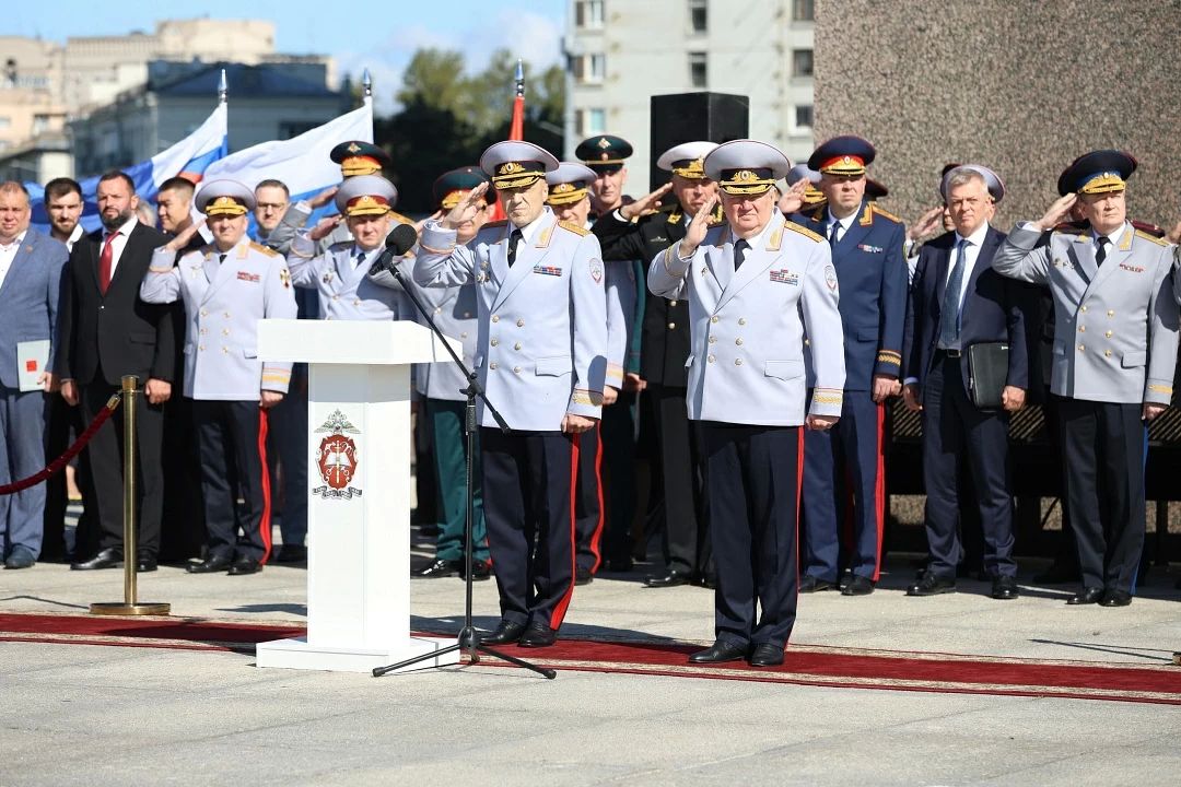 Владимир Кубышко поздравил выпускников Санкт-Петербургского университета МВД России с успешным окончанием обучения